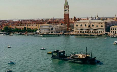 Un skatepark flottant à Venise