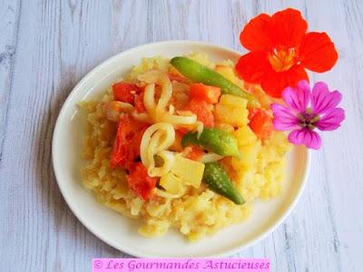 Poêlée estivale sur écrasée de pommes de terre (Vegan) Poêlée estivale sur écrasée de pommes de terre (Vegan)