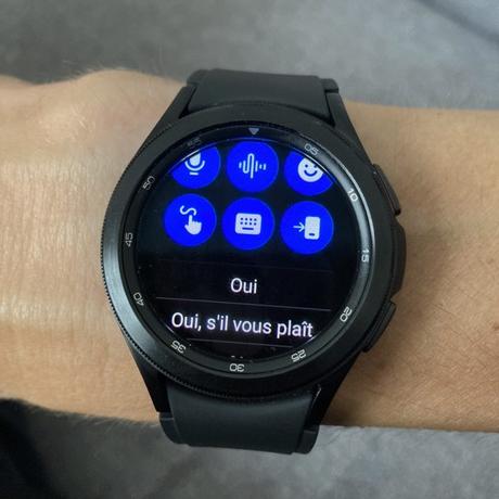 Montre connectée Galaxy Watch 4