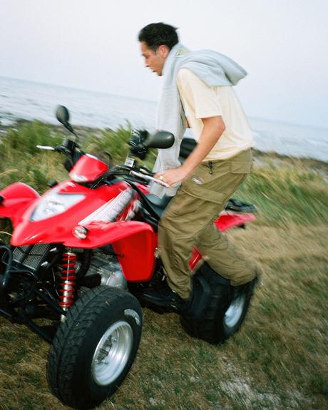 Rave présente sa nouvelle collection Fall Winter 2021 Rave présente sa nouvelle collection Fall Winter 2021