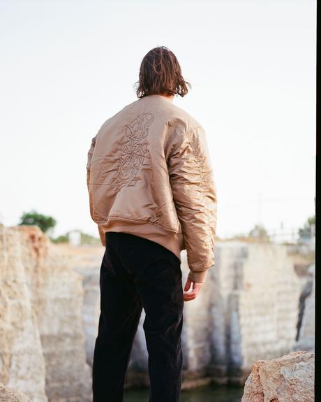 Rave présente sa nouvelle collection Fall Winter 2021 Rave présente sa nouvelle collection Fall Winter 2021