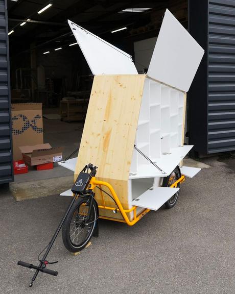 Lyon : un vélo-bibliothèque part à la rencontre des enfants Lyon : un vélo-bibliothèque part à la rencontre des enfants