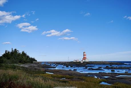 Le Phare de Pointe-des-Monts…
