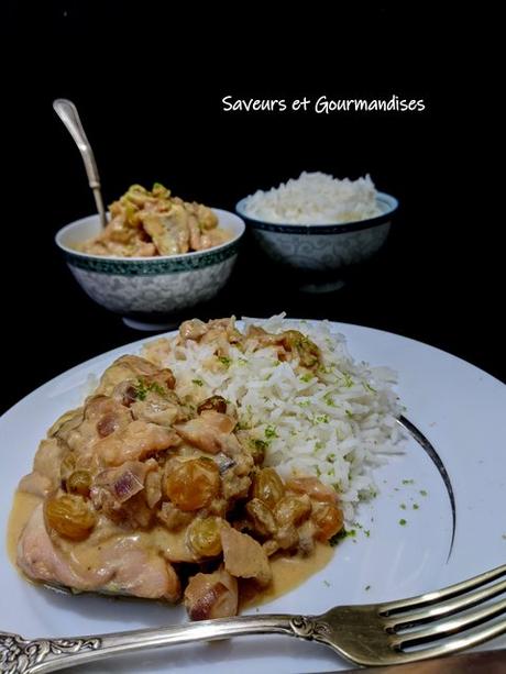 Curry de merlan au gingembre et raisins secs. Curry de merlan au gingembre et raisins secs.