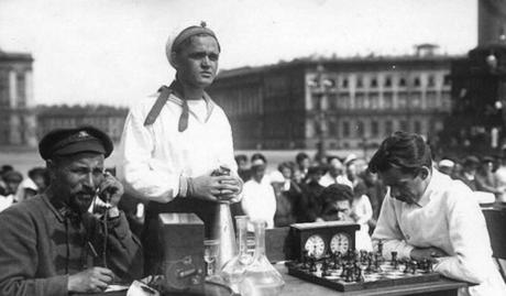 Pourquoi une partie d'échecs jouée en 1924 est rentrée dans l'histoire ?