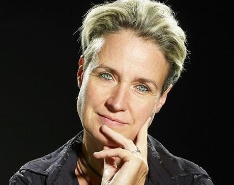 Sur l'île Noire - de Sonja DELZONGLE