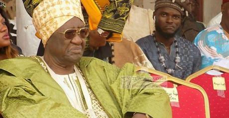 Cameroun- Nécrologie : Ibrahim Mbombo Njoya le sultan roi des Bamoun remet son sceptre