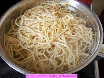 Sauce crémeuse aux pois cassés pour spaghettis (Vegan)