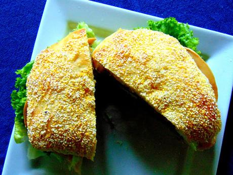 Sandwiche aux cretons avec patates au pesto et tomates confites Sandwiche aux cretons avec patates au pesto et tomates confites