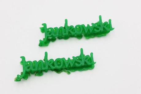 Confection de broches personnalisées en or 18 carats fabrication de broches personnalisable en or