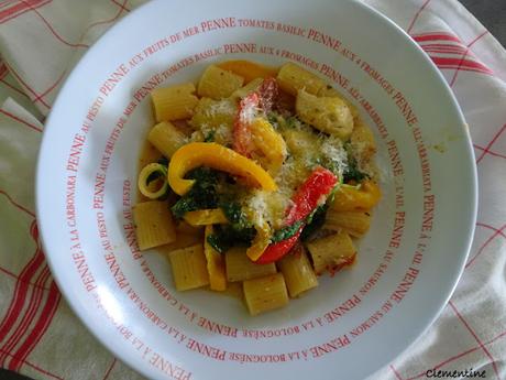 Rigatoni au poulet et à la mâche Rigatoni au poulet et à la mâche