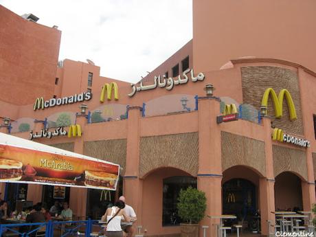 Voyage au Maroc - Commerces et enseignes à Marrakech