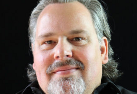 Le meilleur directeur de jeux vidéo d’Amazon sur le succès de “New World” et pourquoi tout le monde court après Roblox