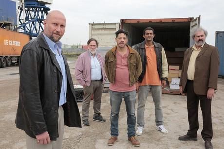 CETTE MUSIQUE NE JOUE POUR PERSONNE Un film de Samuel Benchetrit au Cinéma le 29 Septembre 2021