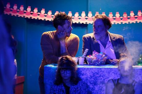 CETTE MUSIQUE NE JOUE POUR PERSONNE Un film de Samuel Benchetrit au Cinéma le 29 Septembre 2021