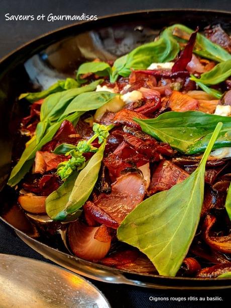 Oignons rouges rôtis.