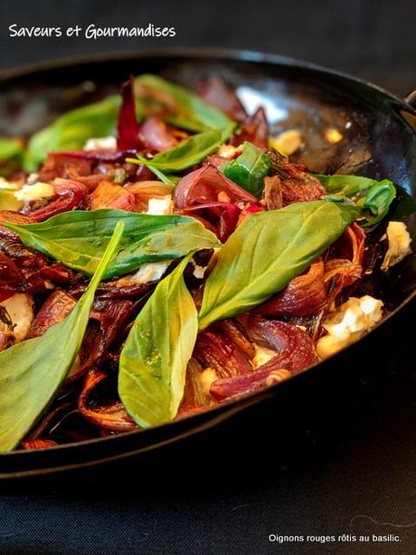 Oignons rouges rôtis.