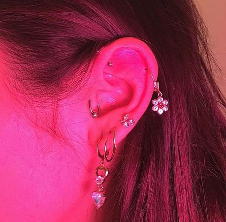 View 41 アンテナヘリックス ピアス メンズ A Decouvrir