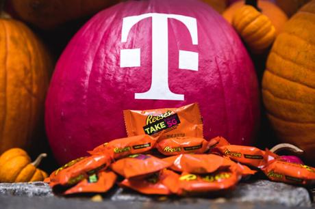 T-Mobile offre des bonbons 5G gratuits à Halloween et vous pourriez gagner un téléphone 5G gratuit avec un an de service gratuit