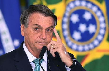 Brésil-Sénat : Une commission d’enquête épingle Bolsonaro pour la mauvaise gestion du Covid-19