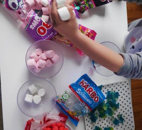Comment faire un père Noël en bonbons ? Comment faire un père Noël en bonbons ?