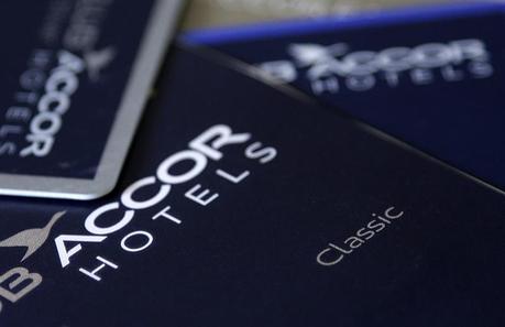 Qatar scelle un partenariat avec le groupe Accor en vue du Mondial de football 2022