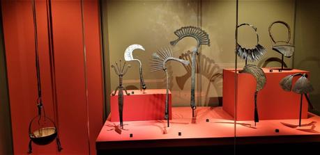 LES MAITRES DU FEU. FORGERONS DANS LA TRADITION ANIMISTE(2) LES MAITRES DU FEU. FORGERONS DANS LA TRADITION ANIMISTE(2)