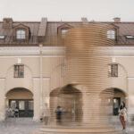 L'arc de triomphe rotatif signé Katarsis