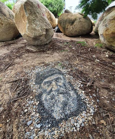 Portraits de galets par Justin Bateman