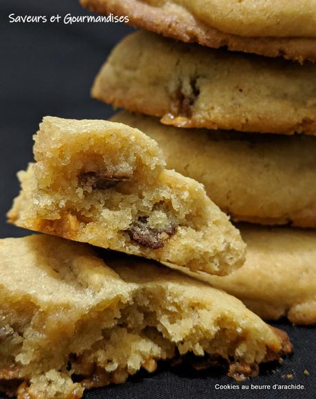 Cookies au beurre d’arachide et aux Snickers. Cookies au beurre d’arachide et aux Snickers.