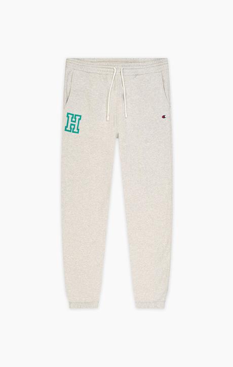 Champion sort une collaboration avec Stranger Things Champion sort une collaboration avec Stranger Things