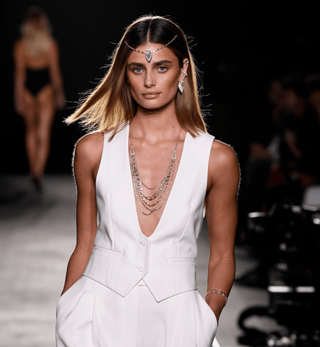 MESSIKA BY KATE MOSS FASHION SHOW, OCTOBER 3RD 2021 MESSIKA BY KATE MOSS FASHION SHOW, OCTOBER 3RD 2021