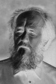 Présentation d'un écrivain - SoljenitsynE