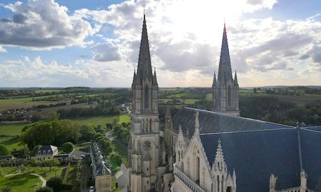 Neuvaine à ND de Montligeon - Jour 5 : Tu es attendu. Prie !