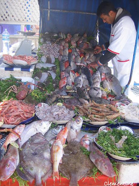 Voyage au Maroc - Fabrication d'huile d'argan et visite Essaouira Voyage au Maroc - Fabrication d'huile d'argan et visite Essaouira