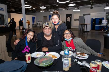 L’entraîneur de Mavs Gaming LT Fairley, un vétéran de la Marine, se connecte avec des guerriers blessés par amour pour les jeux vidéo