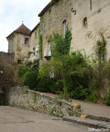 Séjour en Ariège - Camon et le Chateau de Lagarde Séjour en Ariège - Camon et le Chateau de Lagarde