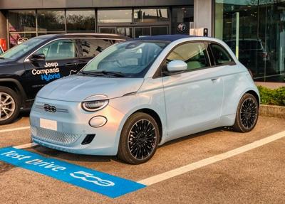 Top 15 des meilleures ventes de voitures électriques en France – Octobre 2021 Top 15 des meilleures ventes de voitures électriques en France – Octobre 2021