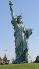 Quelques répliques de la Statue de la Liberté Quelques répliques de la Statue de la Liberté