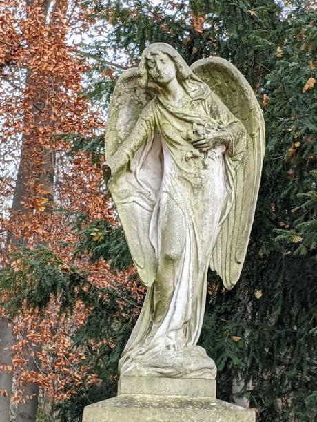 München — Die Engel des Ostfriedhofs — 30 Fotos — Les anges du cimetière de l'est de Munich