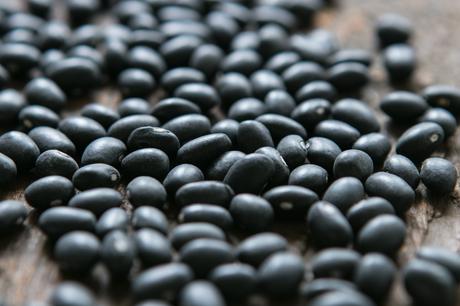 Pourquoi est-ce que je mange toujours des haricots en boîte ?