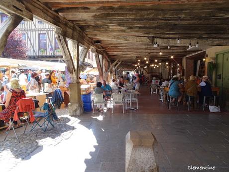 Séjour en Ariège - Marché de Mirepoix et Restaurant Le Grain de Sel Séjour en Ariège - Marché de Mirepoix et Restaurant Le Grain de Sel
