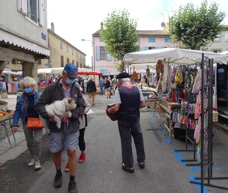 Séjour en Ariège - Marché de Mirepoix et Restaurant Le Grain de Sel