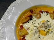 Velouté potimarron, crème parmesan, chorizo croûtons l'ail