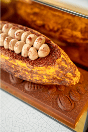 Le Meurice présente, pour la fin d’année, les desserts de Cédric Grolet et de son chef pâtissier François Deshayes