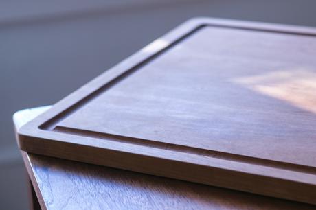 Planche à découper DIY – Comment fabriquer une très grande planche à découper pour la dinde ?