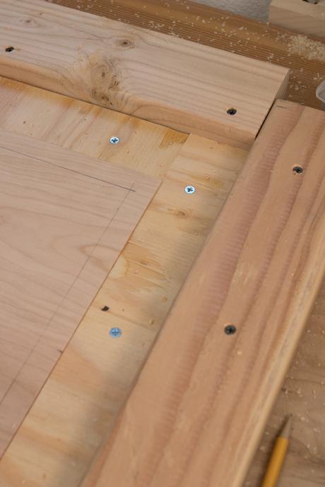 Planche à découper DIY – Comment fabriquer une très grande planche à découper pour la dinde ?