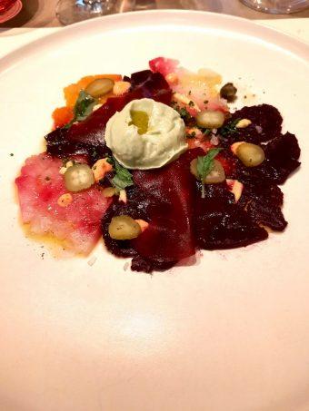 carpaccio de betteraves, aïoli aux piments_.. carpaccio de betteraves, aïoli aux piments_..