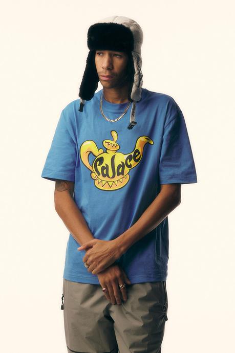 Palace annonce son drop Holiday 2021