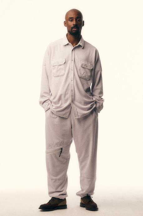 Palace annonce son drop Holiday 2021